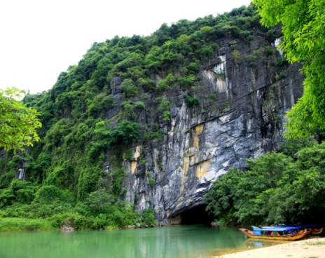 Động Phong Nha - Sông Chày Hang Tối